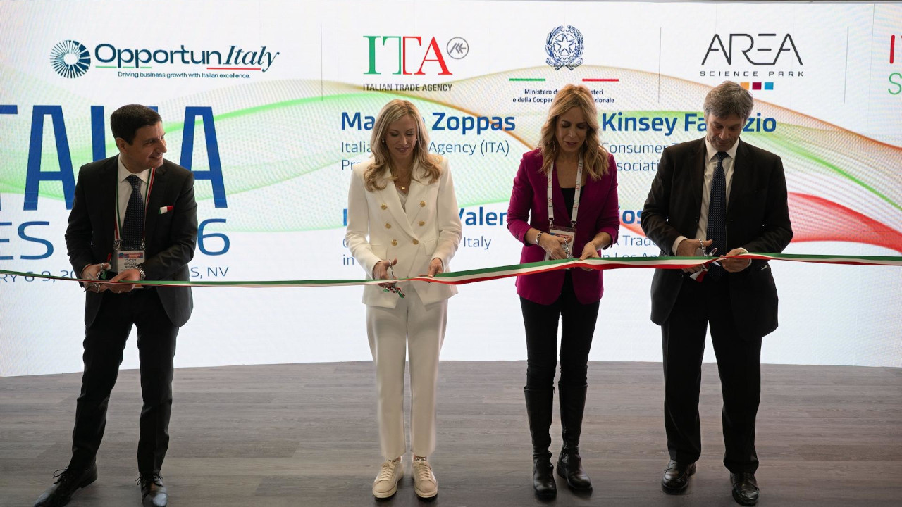 Inaugurato il Padiglione Italia al CES 2026: 51 startup del Bel Paese alla ricerca di investitori internazionali