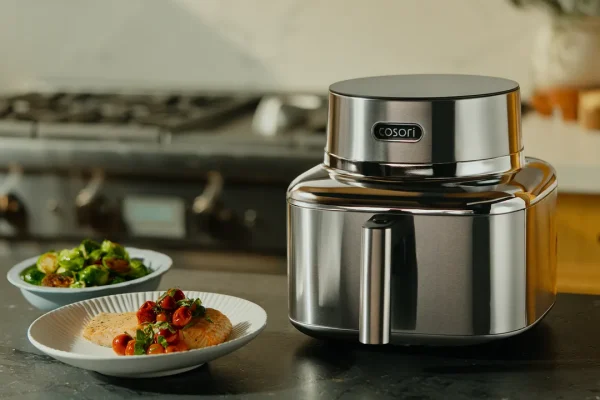 La friggitrice ad aria in acciaio inox