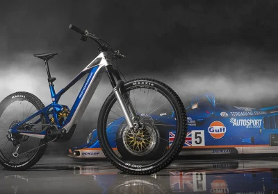 Mondraker Crafty Unlimited Gulf Edition, una e-bike semplicemente bellissima