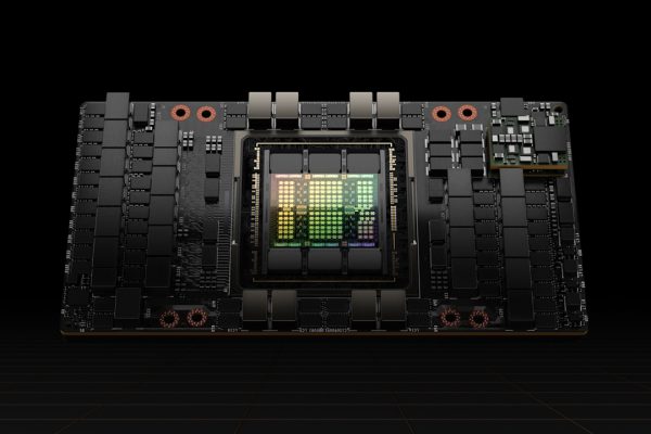 NVIDIA, l'amara verità: zero H200 vendute in Cina dopo il via libera di Trump