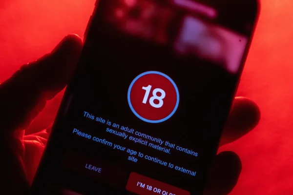 Pornhub, perché presto non sarà più accessibile ai nuovi utenti nel Regno Unito