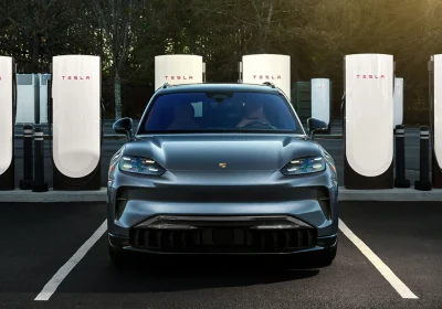 Porsche America è riuscita ad abilitare il Plug&amp;Charge presso i Tesla Supercharger