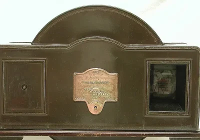 Un secolo fa nasceva la televisione elettromeccanica, invenzione collettiva frutto di una lunga catena di scoperte scientifiche