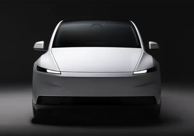 Tesla lancia la Model Y Standard Long Range: modello base ma 657 km di autonomia