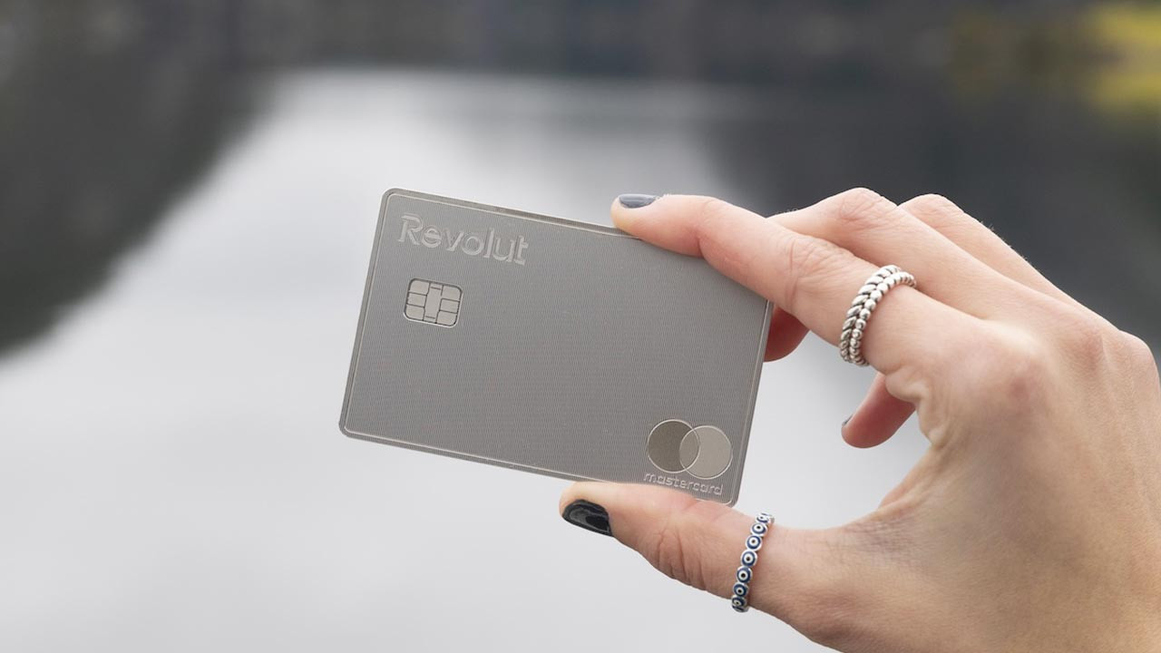 Una chiamata può svuotarti il conto: Revolut prova a fermare le frodi sul nascere