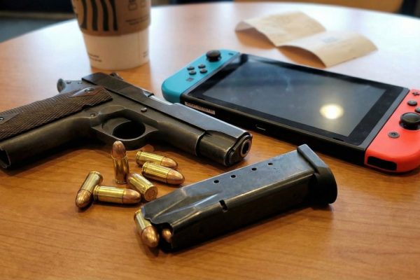 Undicenne uccide il padre dopo che gli aveva tolto la Nintendo Switch