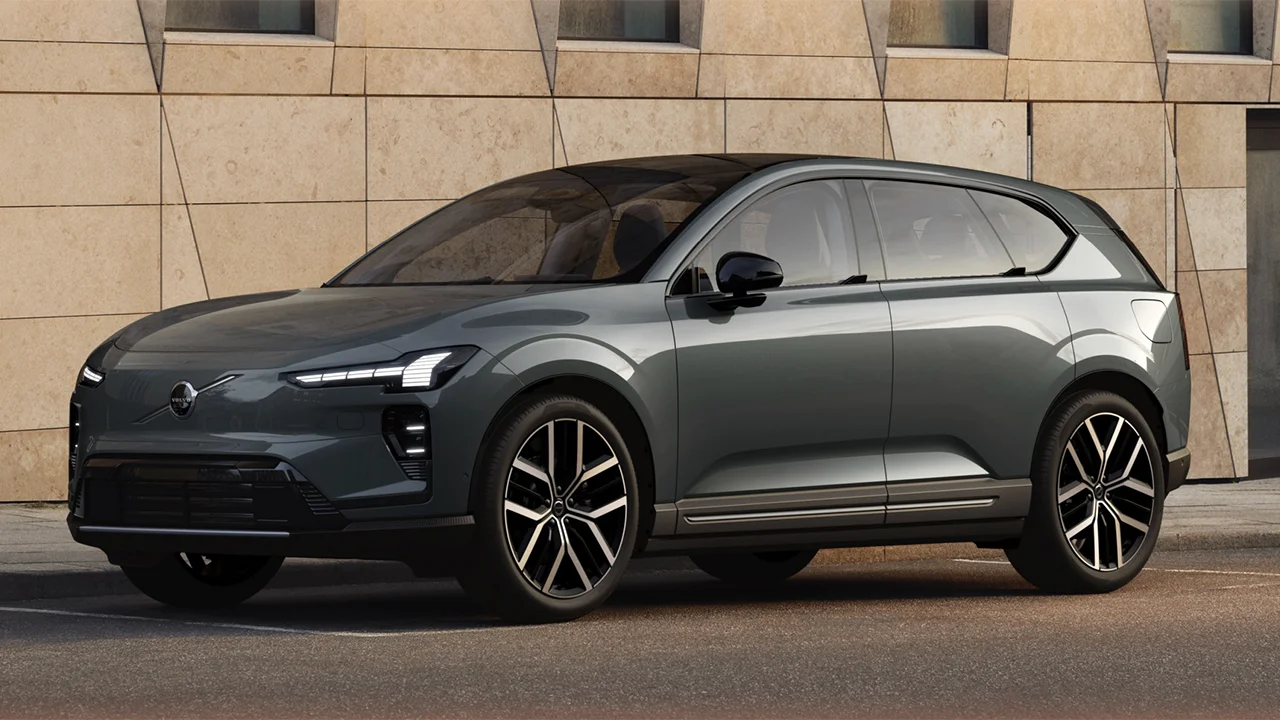 Volvo presenta una super EX60, e c'è anche la "one more thing"