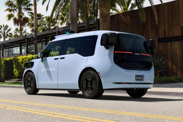 Waymo rinomina il robotaxi Zeekr: nasce Ojai, il nuovo volto della guida autonoma