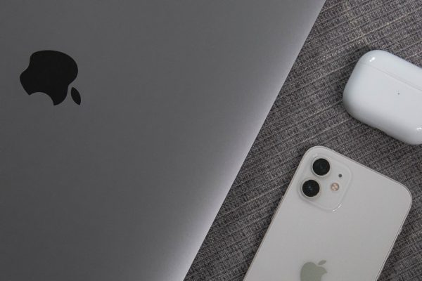 Come funziona AirDrop su iPhone e Mac