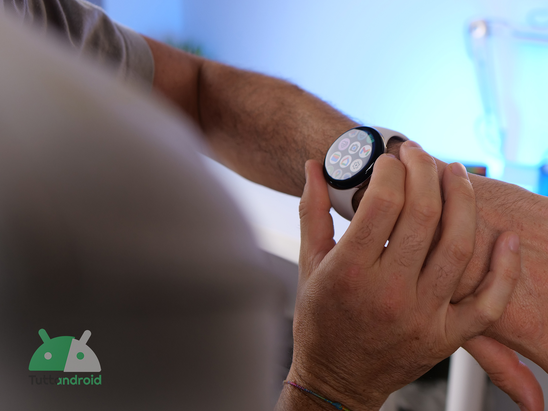 Google Pixel Watch 3 in offerta record su Amazon