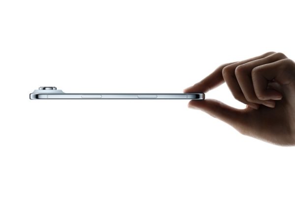 iPhone Air a un nuovo minimo storico su Amazon: ora il più sottile di casa Apple costa solo 949€