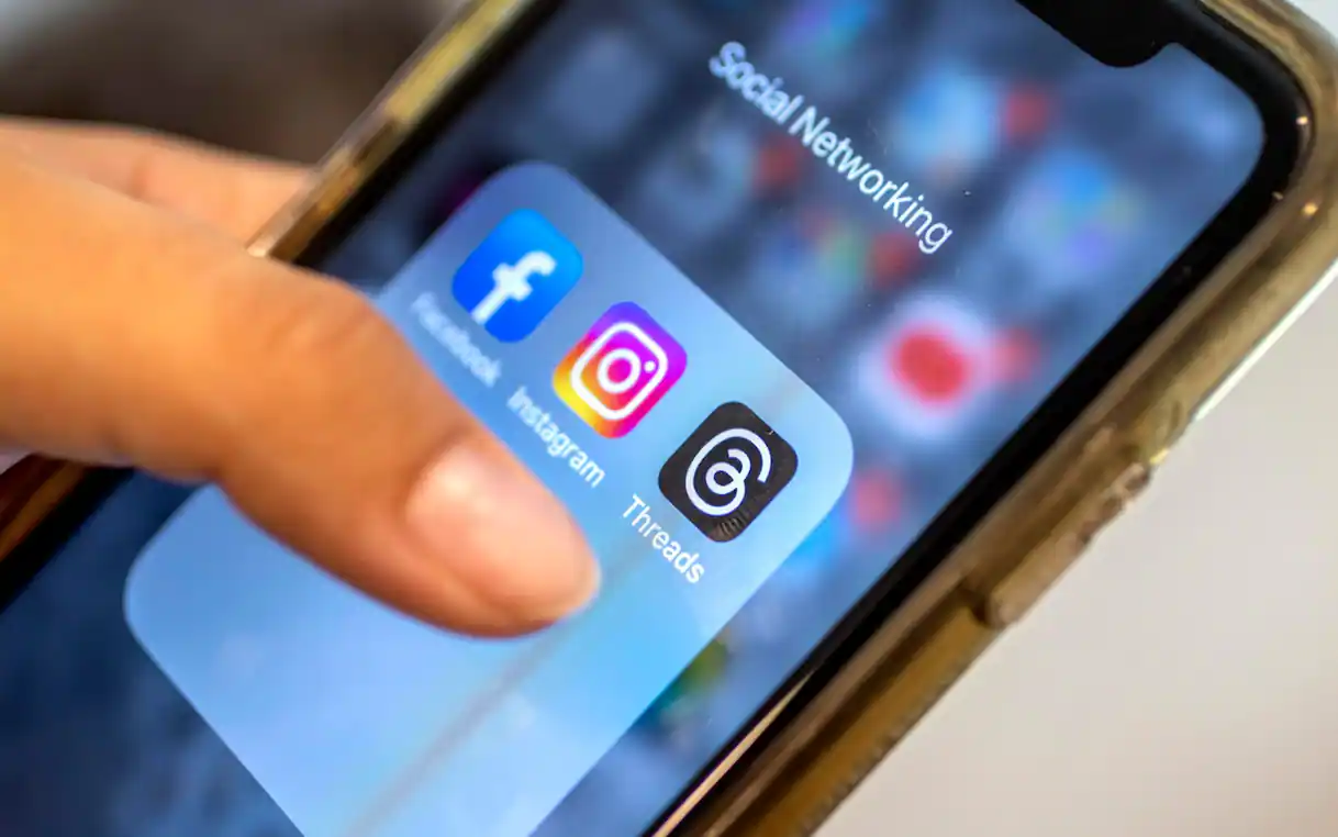 Meta, abbonamenti premium in arrivo su Instagram, Facebook e WhatsApp: cosa sappiamo