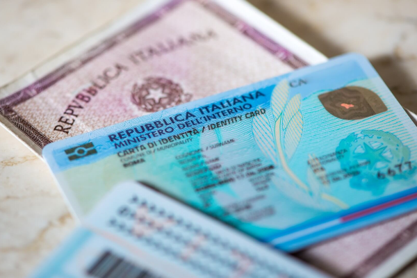 Nuove regole per CIE e tessera elettorale digitale