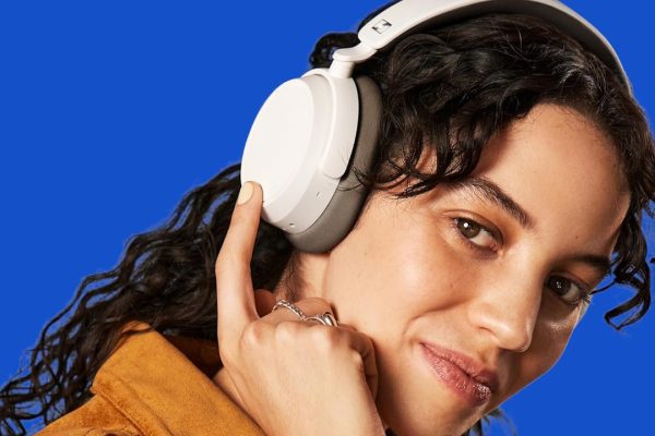Sennheiser ACCENTUM Plus in offerta a 122,99€