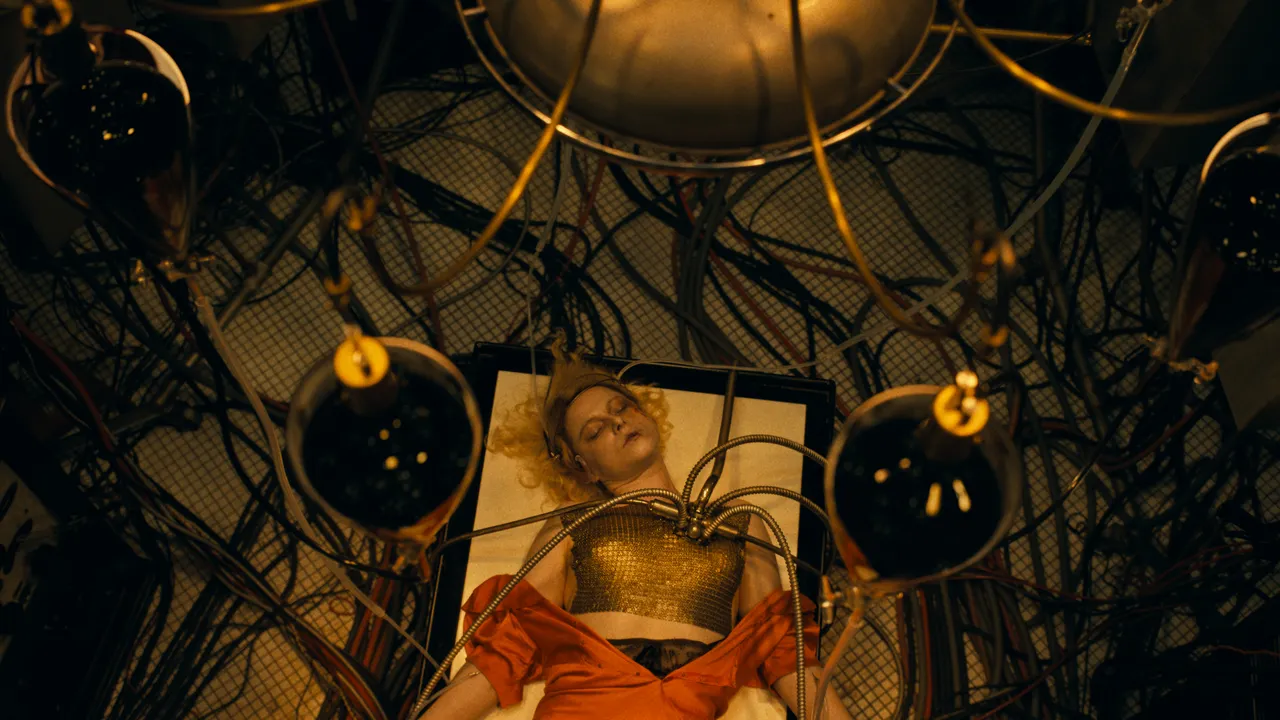 Tutto quello che sappiamo di La sposa! firmato da Maggie Gyllenhaal, il film gotico più atteso dell’anno