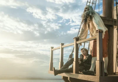 Our Flag Means Death, con Taika Waititi nel ruolo del pirata Barbanera, è la serie queer più bella che ci sia