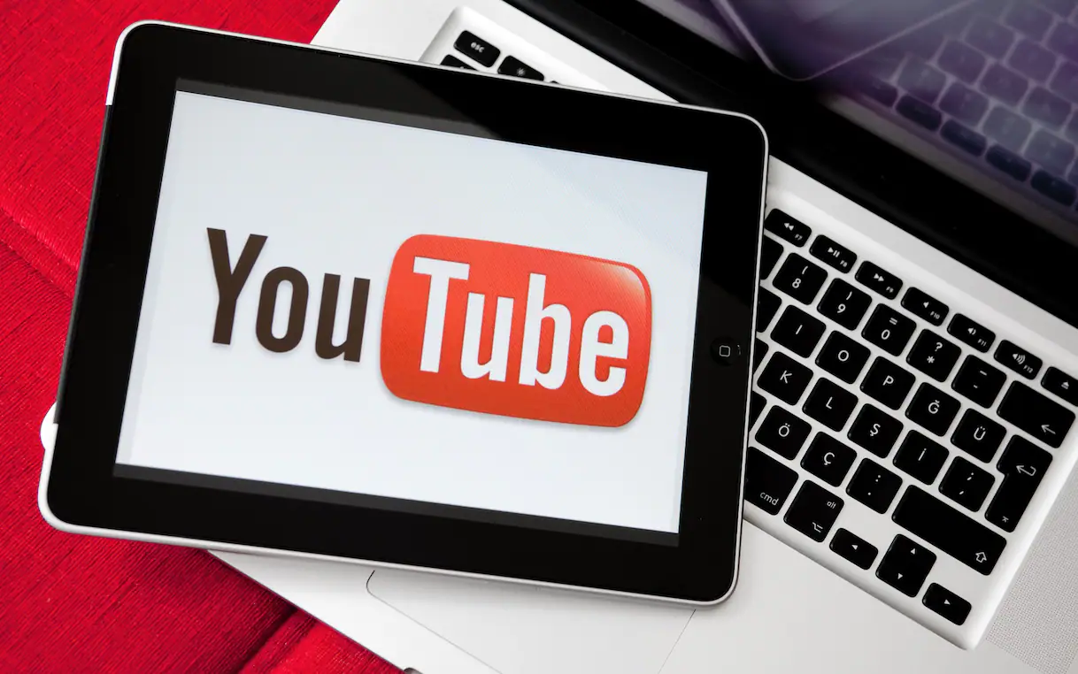 YouTube, arriva il timer che permette ai genitori di limitare o bloccare gli Shorts