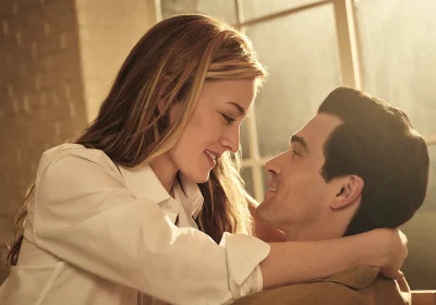 Love Story: John F. Kennedy Jr. & Carolyn Bessette è la storia di un amore distrutto dalla persecuzione mediatica