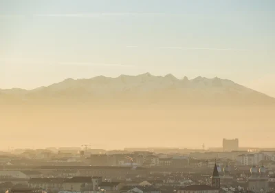 Più tecnologia, meno smog. Ma alle città italiane servono politiche attive (come quelle di Bergamo e Trento)