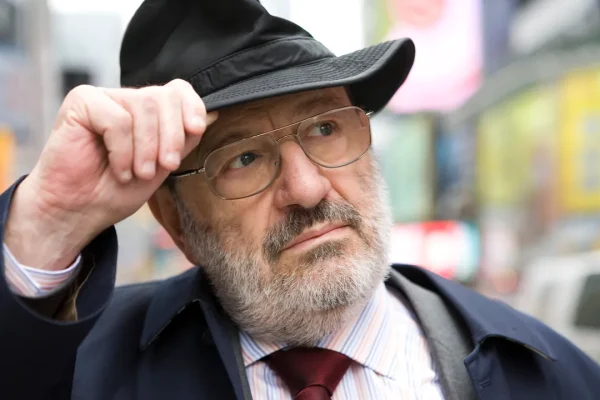 Dieci anni fa moriva Umberto Eco, intellettuale raffinato e scrittore capace di raggiungere la gente