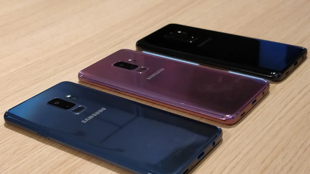 iPhone 18 Pro e la novità che Samsung Galaxy S9 aveva otto anni fa, ovvero l’apertura variabile della fotocamera