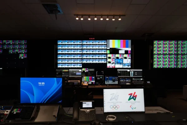 Siamo andati a vedere la macchina (che più tecnologica non si può) che ci fa vedere le Olimpiadi