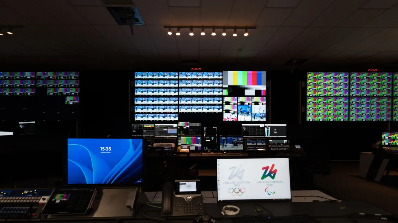 Siamo andati a vedere la macchina (che piรน tecnologica non si puรฒ) che ci fa vedere le Olimpiadi