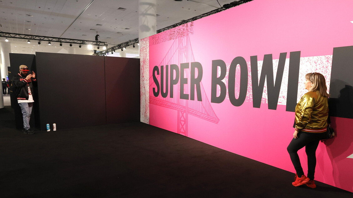 Al Super Bowl spot generato solo con l’IA, rischio compensi per le star – Notizie