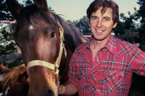 I ruoli e i film più importanti della carriera di Robert Carradine, il mitico Lewis Skolnick di La rivincita dei nerds