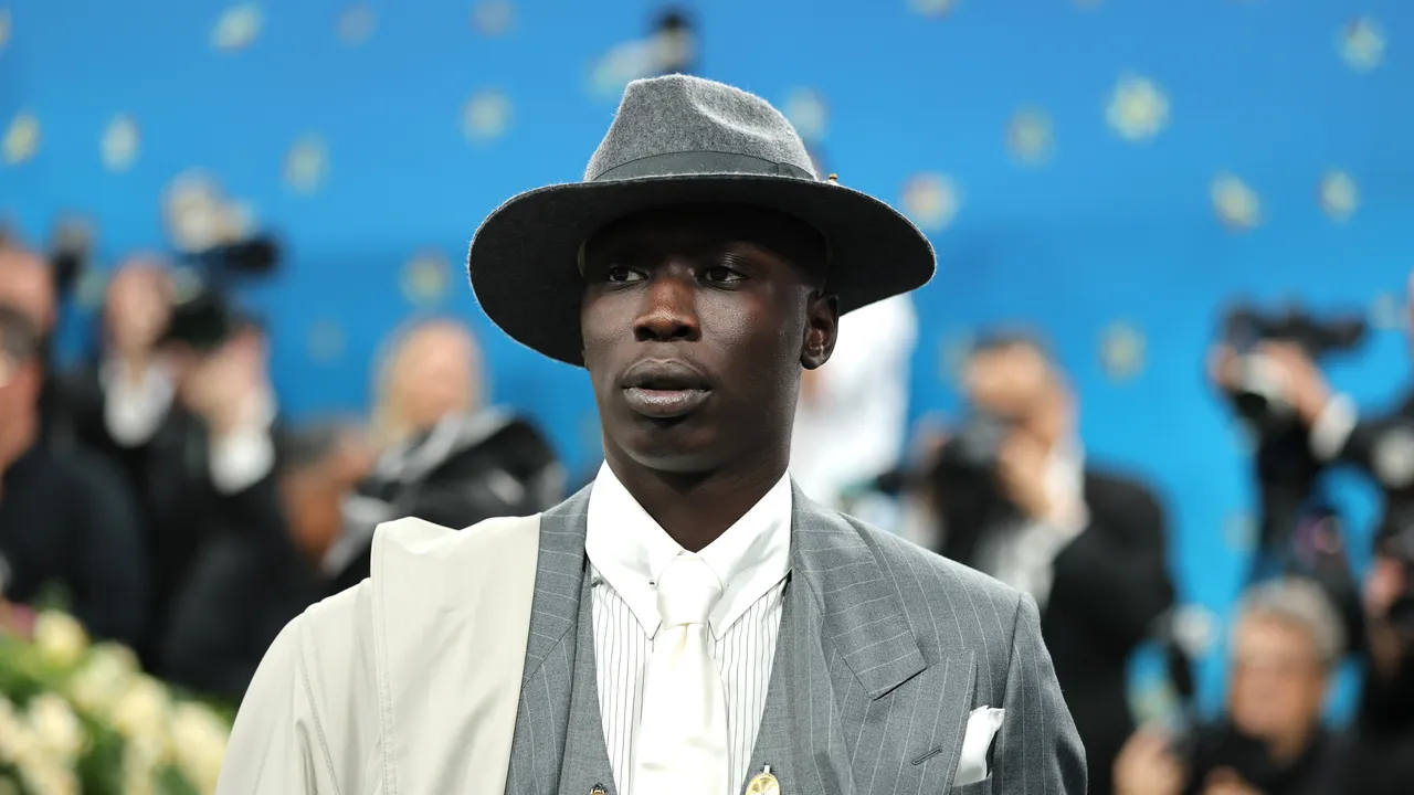 Khaby Lame, da creator a clone digitale? Scommesse e rischi dell’operazione che rappresenta una “svolta culturale”