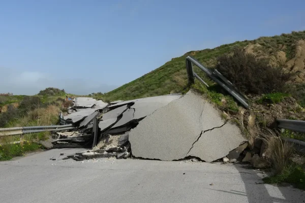 Quali sono gli altri rischi di frana in Italia e cosa insegnano i casi di Niscemi e Petacciato