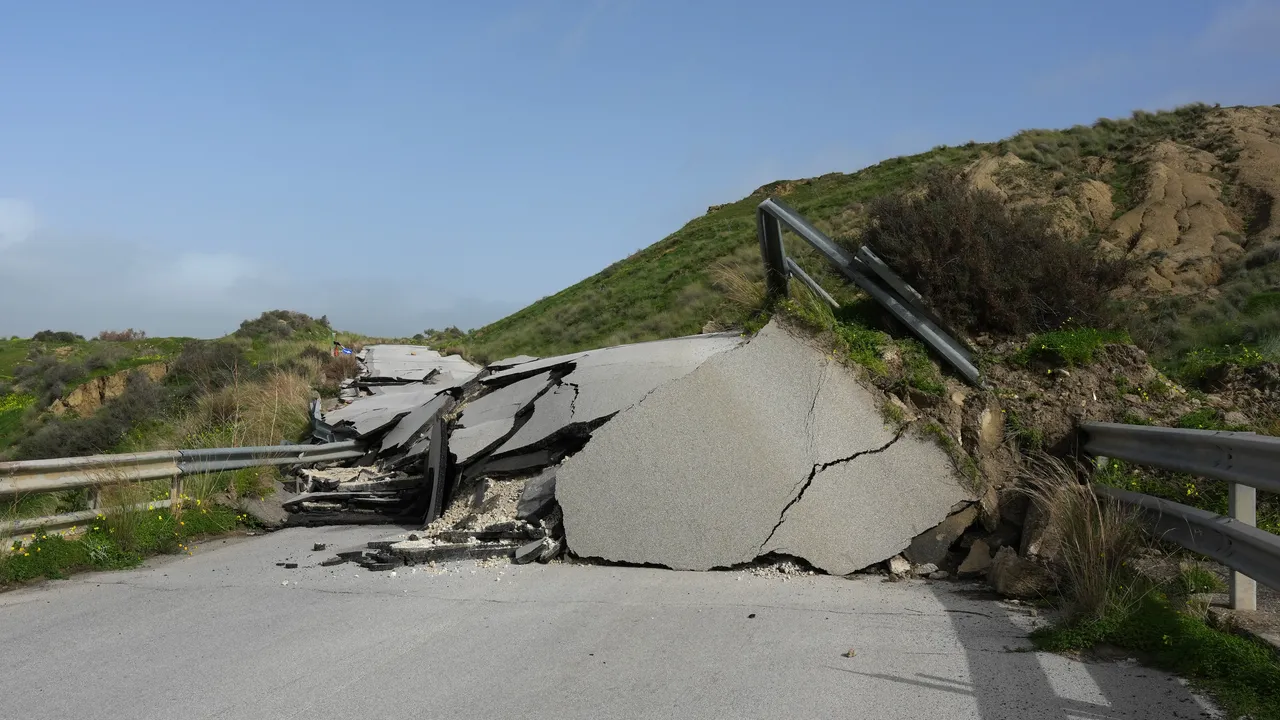 Quali sono gli altri rischi di frana in Italia e cosa insegnano i casi di Niscemi e Petacciato
