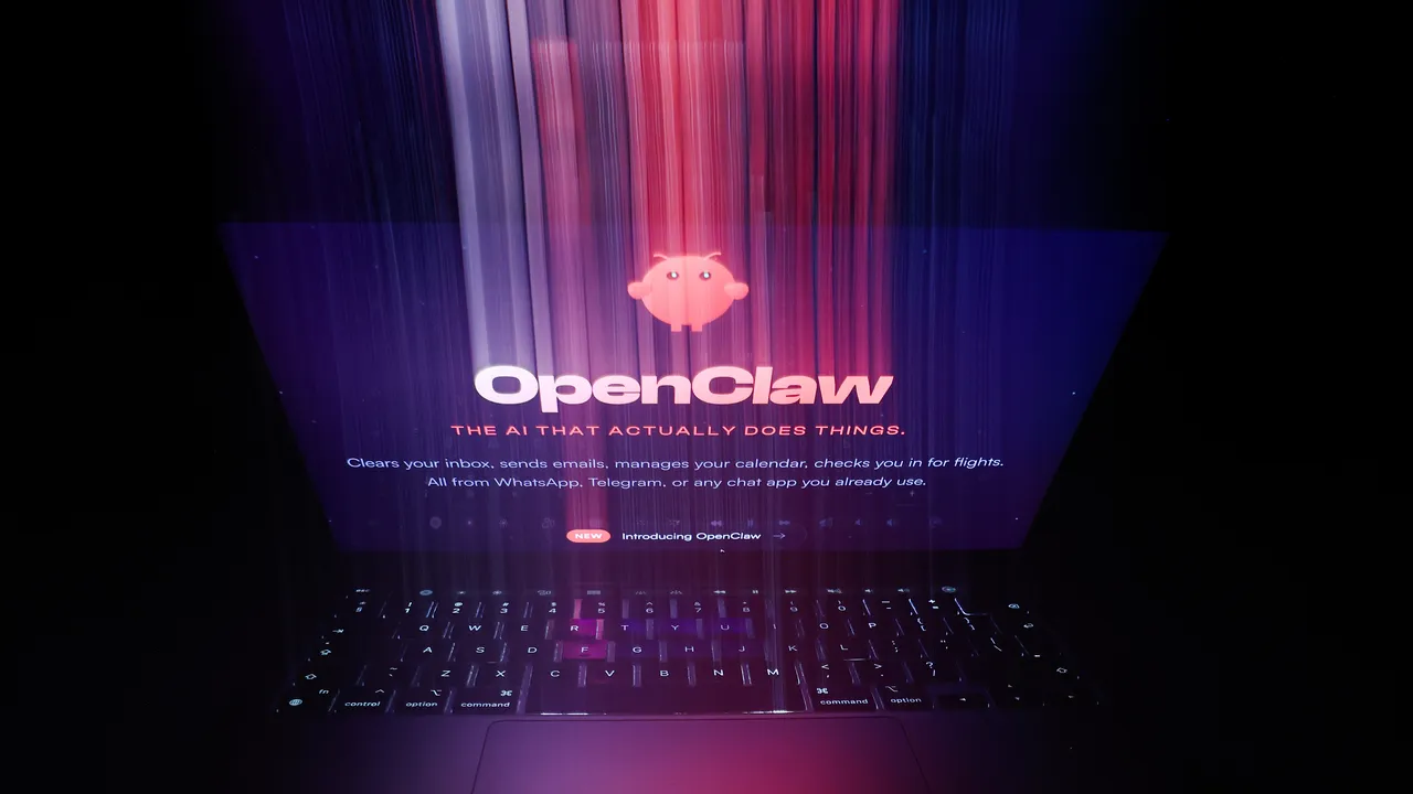 OpenClaw, perché Meta e altre aziende tech stanno bloccando l’AI del momento (su cui ha già messo le mani OpenAI)