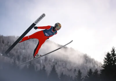 Iniezioni al pene alle Olimpiadi, cos’è questa storia dei filler e perché nel salto con gli sci le dimensioni contano