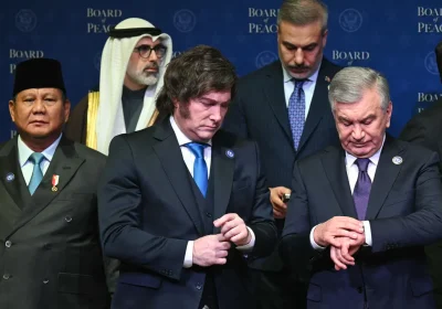 Il Board of peace fa il suo debutto a Washington, mentre l’Onu è costretto a tagli per la mancanza di fondi