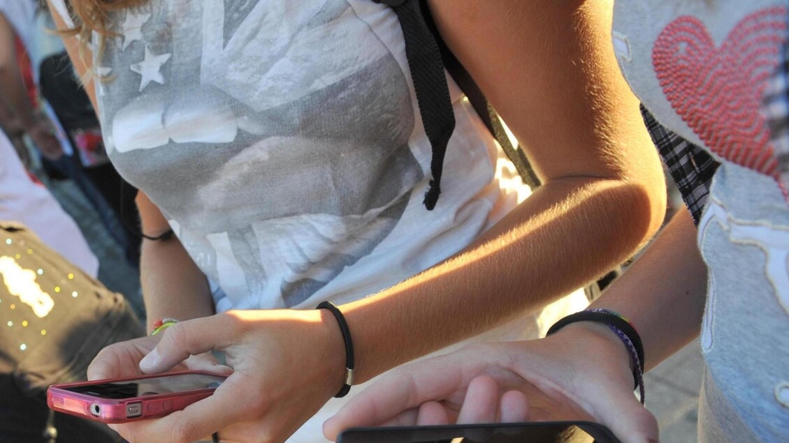 Presidente Agcom, il parental control sui telefonini sta funzionando – Web & Social