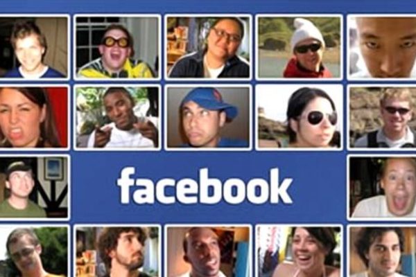 Facebook compie 22 anni, gli auguri di Mark Zuckerberg – Web & Social