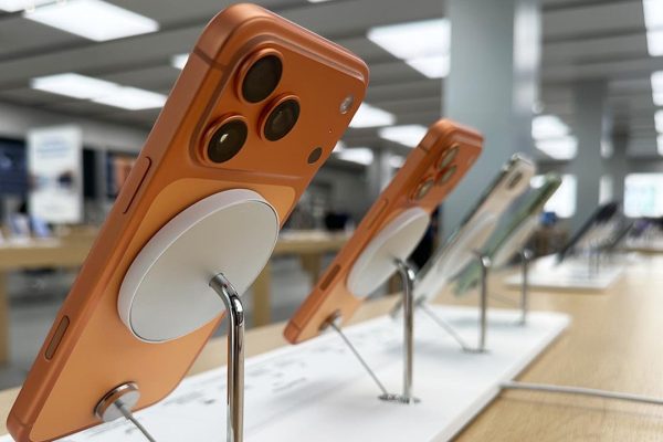 Amazon abbassa i prezzi sugli iPhone: sconti fino a 90€ sui 17 e 17 Pro, iPhone 16e a 579€ e iPhone 16 a 679€