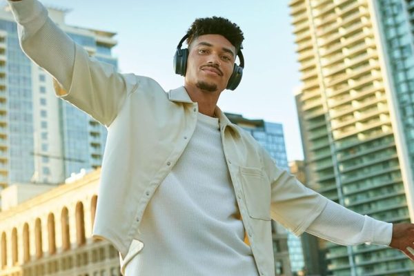 Bose QuietComfort SC a 179,95€: ANC leggendaria e comfort top crollano di prezzo su Amazon