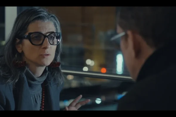 È arrivato nelle sale Disunited Nations, il documentario su Francesca Albanese (e, ancora prima, sono arrivate le polemiche)