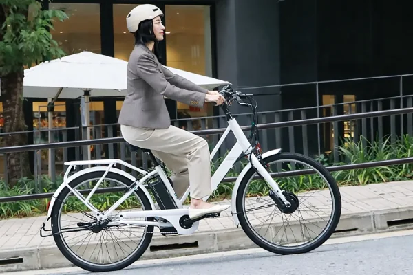 E-bike giapponese con 1.000 km di autonomia: è davvero possibile?