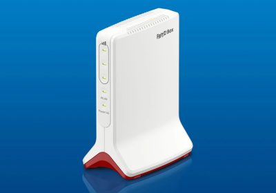 FRITZ!Box 6825 4G sbarca in Italia a 129 euro: il router tascabile che funziona ovunque con un power bank