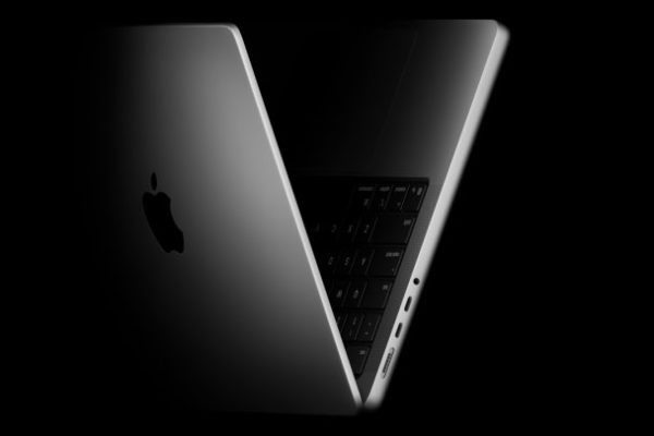 I nuovi MacBook con M5 Pro e Max usciranno insieme a macOS 26.3?