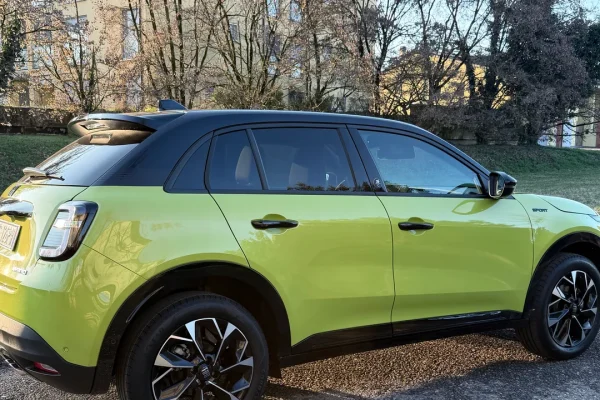 Fiat 600 Hybrid Sport Milano Cortina 2026, quanto costa e come va (anche dopo le Olimpiadi)