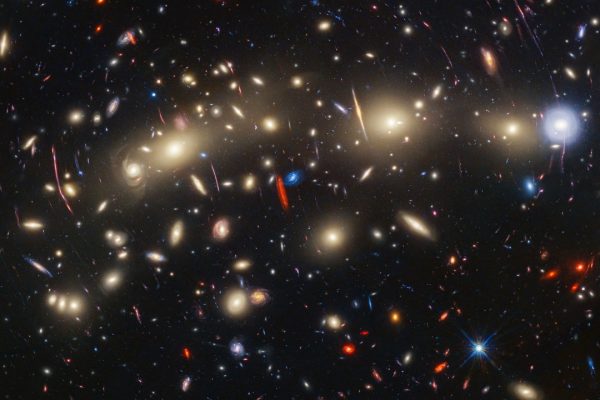 Il telescopio spaziale James Webb ha scoperto interazioni tra galassie nell'Universo primordiale
