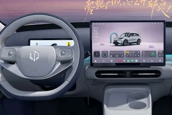 Leapmotor svela gli interni della B03X prima del lancio: ecco il nuovo modello globale