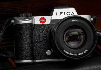 Leica Camera tratta la cessione della maggioranza: valutazione vicina al miliardo di euro