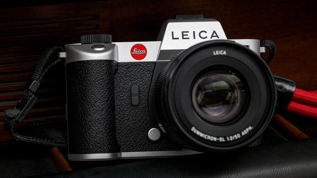 Leica Camera tratta la cessione della maggioranza: valutazione vicina al miliardo di euro