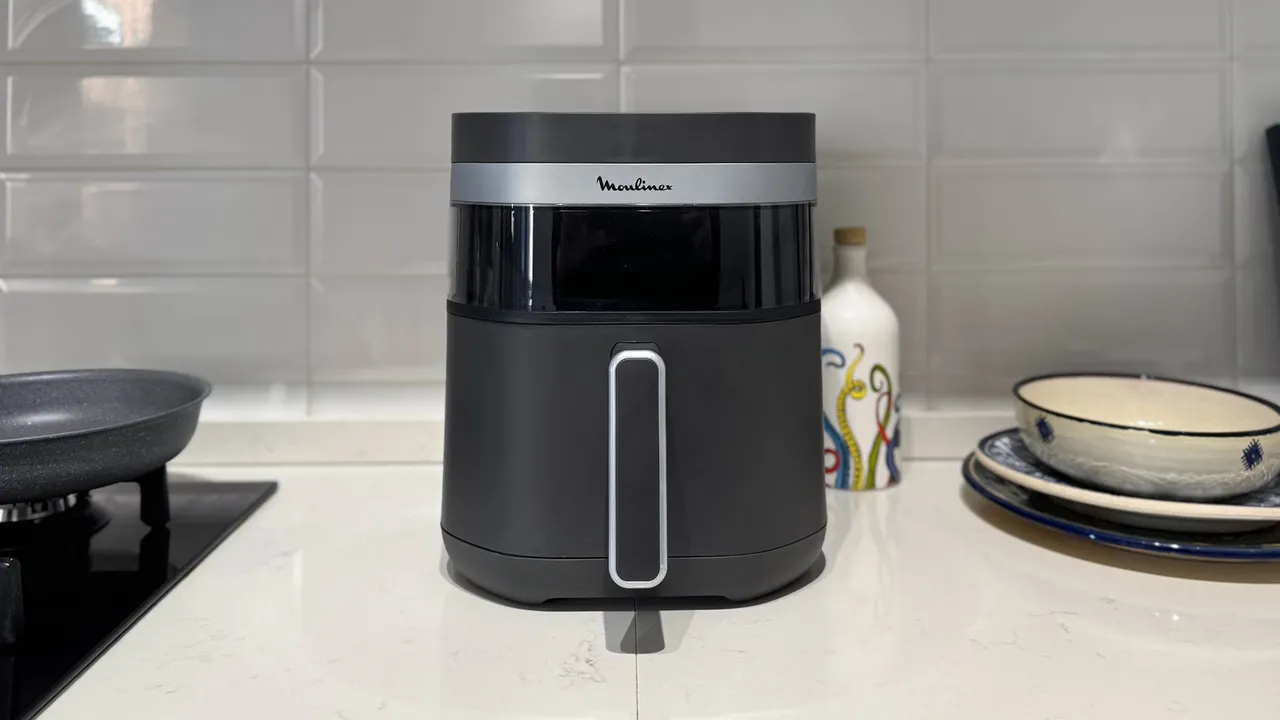 Il superpotere della friggitrice a infrarossi che non ha preriscaldamento e cuoce più in fretta funziona davvero?