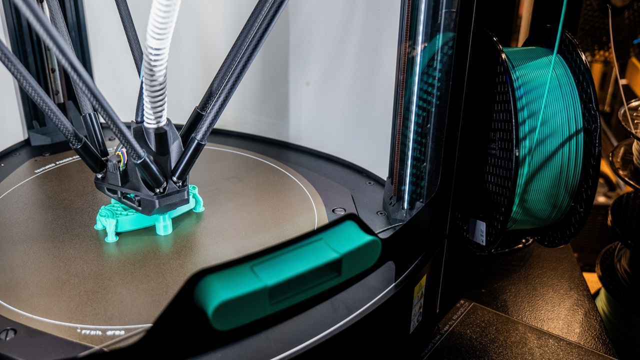 Problemi con la stampa 3D? Un prompt per ChatGPT potrebbe ridurre gli errori (quasi) a zero